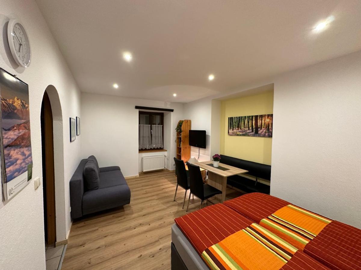 Ferienwohnung Wohlfahrter バート・ミッテルンドルフ エクステリア 写真
